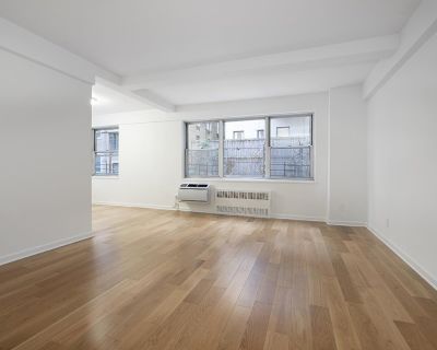 Year Built 1948 Bedroom 1BA Apartment For Sale in Manhattan, NY
