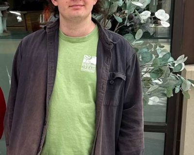 Private room with shared bathroom in an apartment with 1 roomie