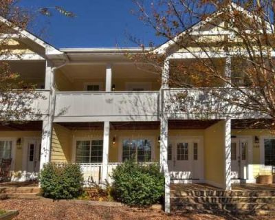 3 Bedroom 3BA 0 ft Apartment For Rent in Blue Ridge, GA