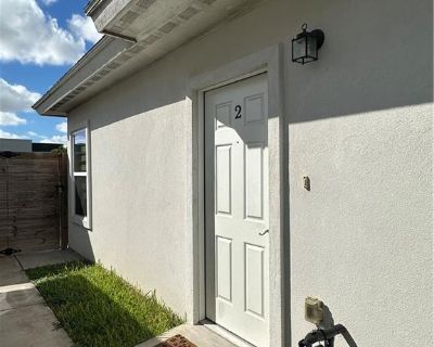 3 Bedroom 2BA 4386 ft Apartment For Rent in Pharr, TX