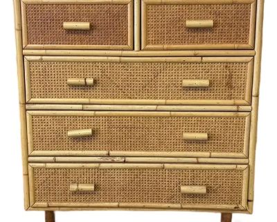 Trust Reposed NY as an 8 time super seller (all the years that the platform has awarded the honor,) with high end buyer feedback. We attempt to communicate our antique and vintage products in an honest and detailed manner both by description and in photographs. You can trust our commitment to sell you exactly what you see and want. If you have any further questions about something we are sellin...