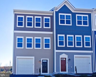 4 Bedroom 3BA 2094 ft Townhouse For Sale in Stephenson, VA