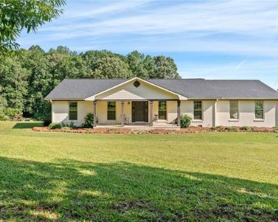 3 Bedroom 2BA 1659 ft Single Family Home For Sale in LAFAYETTE, AL