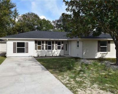 4 Bedroom 2BA 1735 ft Single Family Home For Sale in SLIDELL, LA