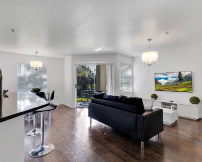 Charming fully furnished 1 bed condo