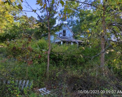 2 Bedroom 1BA 1182 ft Single Family Home For Sale in Speonk, NY