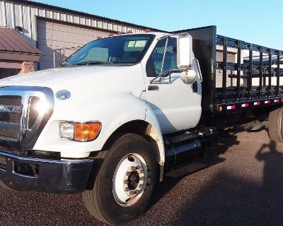 2013 Ford F750 *22 Ft Stake Body*