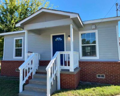 3 Bedroom 1BA 1300 ft Apartment For Rent in Marshall, TX