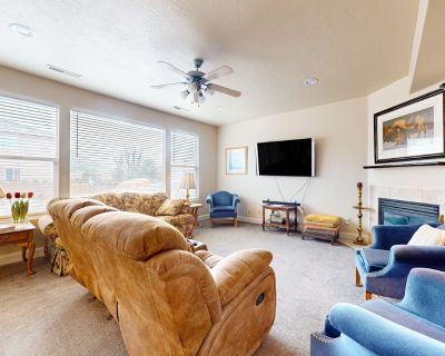 4 Bedroom 3 baths Dog-friendly 3.33 3 reviews What our guests are saying... This...