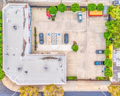 7100 ft Commercial Property For Rent in Pomona, CA