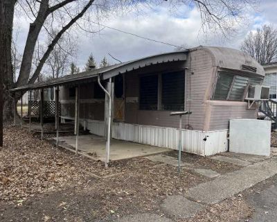 2 Bedroom 1BA 672 ft Mobile Home For Rent in Horsham, PA