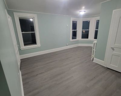 1 Bedroom 1BA 3831 ft House For Rent in Torrington, CT