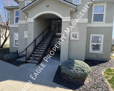 1805 East Overland Road 44-24. Spacious two bed, two bath unit in the highly desirable Sagecrest Apartment Community! Minutes from I-84, Top Golf, shopping and dining. Spend your summer days relaxing by the pool and evenings in the onsite gym. Bright, open concept floorplan. Each bedroom features a walk in closet with plenty of storage. Large walk out balcony with access from the dining nook an...