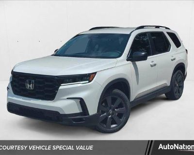 Used 2025 Honda Pilot Sport