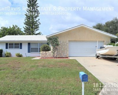 3 Bedroom 2BA 1613 ft Pet-Friendly Single-family home For Rent in Clearwater, FL