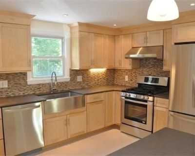 11 Rockland Pl Unit 0. Enjoy a $500 Move-In Credit When You Lease Now! Spacious 4 Bed / 2.5 Bath Cape near Routes 95/128, Mass Pike (90), and Route 9. Nearby schools include Countryside, Zervas, Angier, Burr, and Newton South HS. Kitchen offers marble floors, granite counters, mosaic backsplash, stainless farmer's sink, KraftMaid maple cabinets, and a granite breakfast bar with mini sink. Open ...