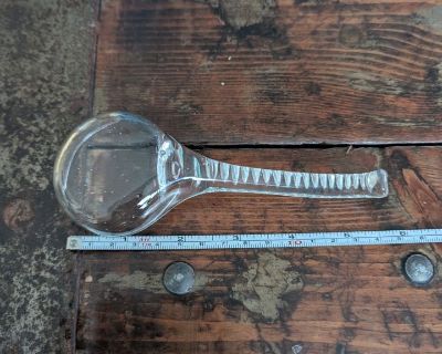 Clear glass etched handle condiment screw