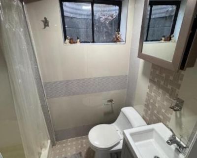 1 Bedroom 1BA House For Rent in Temple Hills, MD