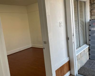 $1100 Room for Rent