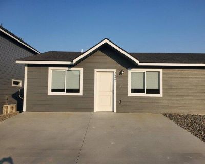2 Bedroom 2BA House For Rent in Kennewick, WA