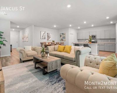 5 Bedroom 2BA 2995 ft Furnished Pet-Friendly Single-family home For Rent in Charleston, SC