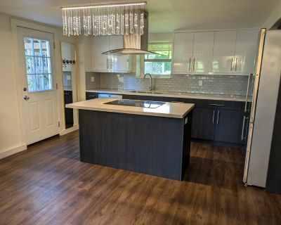 1 Bedroom 1BA 750 ft House For Rent in Vancouver, British Columbia
