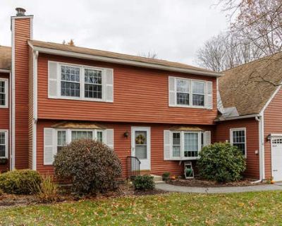 3 Bedroom 2BA 1470 ft Condo For Sale in KEENE, NH