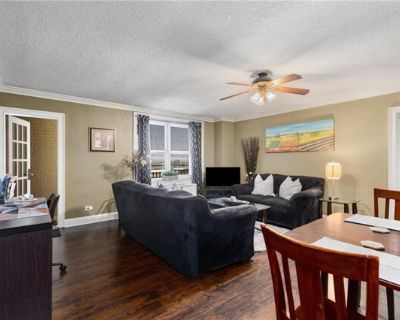 Peachtree St Ne Apt H, Atlanta, Condo For Sale