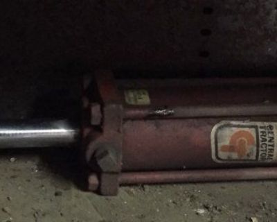 Tractor Hydraulic Cylinders