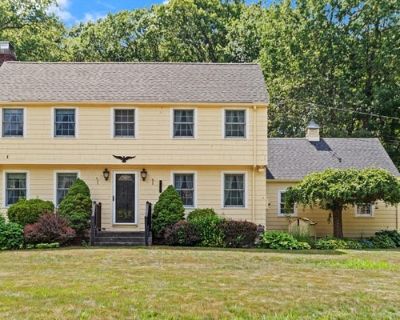 3 Bedroom 2BA 2662 ft Single Family Home For Sale in CHELMSFORD, MA