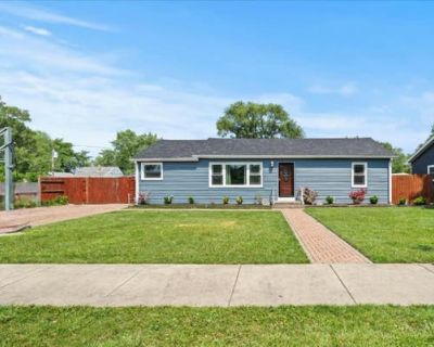 3 Bedroom 1BA 1350 ft Single Family Home For Sale in BURBANK, IL