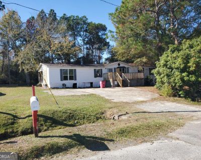 3 Bedroom 2BA 1848 ft Single Family House For Sale in Tifton, GA