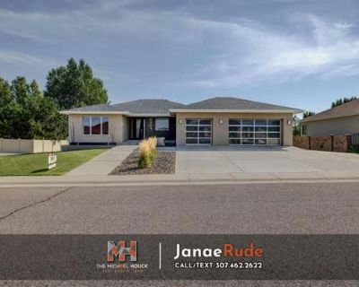 5 Bedroom 3BA 3772 ft Single Family Home For Sale in CASPER, WY