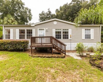 3 Bedroom 2BA 1342 ft Single Family House For Sale in Newberry, FL