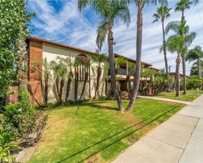 6 Bedroom 1BA 16897 ft Multi-Family For Sale in Santa Ana, CA