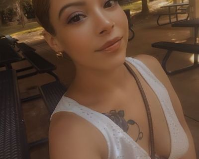 Single mother looking for a place to rent for myself and my children by the end of October.