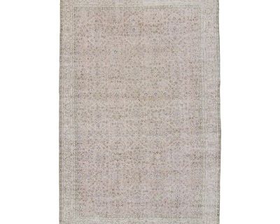 1980s Vintage Large Allover Botanical Coral Pink Wool Area Rug - 8’8” X 13’6”