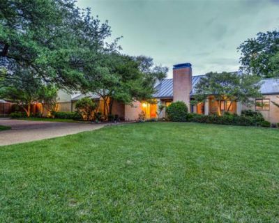 3 Bedroom 3BA 3335 ft Single Family Home For Sale in Dallas, TX
