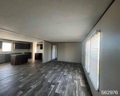 3 Bedroom 2BA Mobile Home For Sale in TEXARKANA, TX