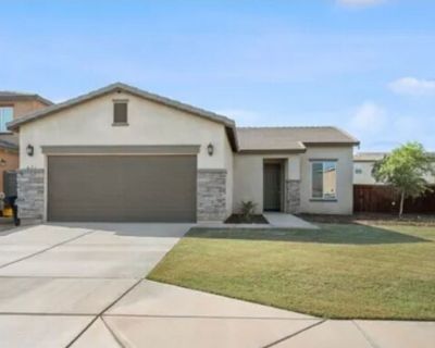 631 Las Villas St. Beautiful home for in the city of Imperial CA. This home is 4 beds 2 bath with attached 2 car garage. Located in Vistas Del Valle Monterrey Park. This community has two parks were family can spend time. Easy access to I-8. Short distance to shopping and dining locations. Please call to tour your private showing.. 4 Bedroom. 2 Bathroom. 1566 ft