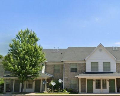 8931 Mt Elliot St Detroit. Detroit MI 48211. 1 Bedroom. 1 Bathroom