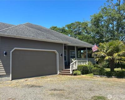 4 Bedroom 2BA 1998 ft Single Family Home For Sale in ILWACO, WA
