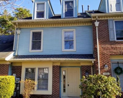 3 Bedroom 2BA Apartment For Rent in Marlton, NJ