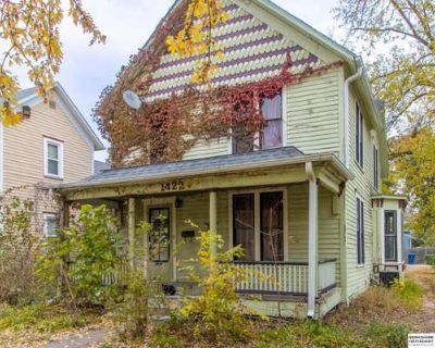 3 Bedroom 2BA 1594 ft Single Family Home For Sale in CRETE, NE