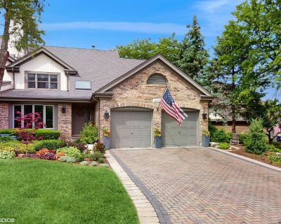 4 Bedroom 3BA 4100 ft Townhouse For Sale in Orland Park, IL
