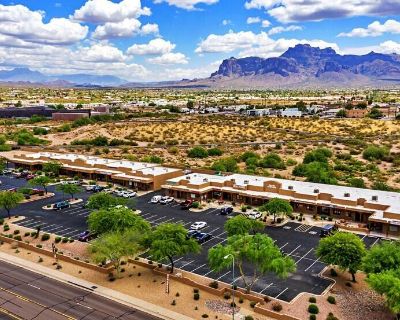 1075 S IDAHO Road # 213. Property for Rent in Apache Junction, AZ for $1,333. This 26,587 square foot property was built in 2004 on a lot size of 4.51.. Former retail storefront, Suite #213 has an open floorplan with a private office, bathroom, and storage area, ideal for retail, office, or a service business. NNN rent is $16/SqFt/annually. Common Area Maintenance (CAM) is $6.24/SqFt/annually. ...