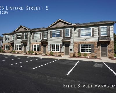 2325 Linford Street. Welcome to Linford Place Apartments! Built in 2023, this brand-new apartment complex sits back off the road in a quiet, residential neighborhood in northeast Bethlehem. Centrally located in the heart of the Lehigh Valley, Linford Place Apartments is adjacent to everything the area has to offer, including a quick drive to the historic downtown Bethlehem. These luxury apartme...