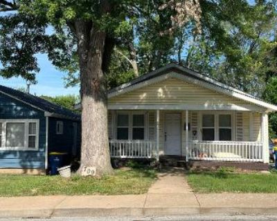 3 Bed 1.5 Bath Preforeclosure Property in Festus, MO 63028 - Huber St