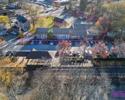 16119 ft Commercial Property For Sale in Exeter, NH