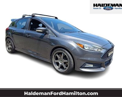 Used 2017 Ford Focus ST